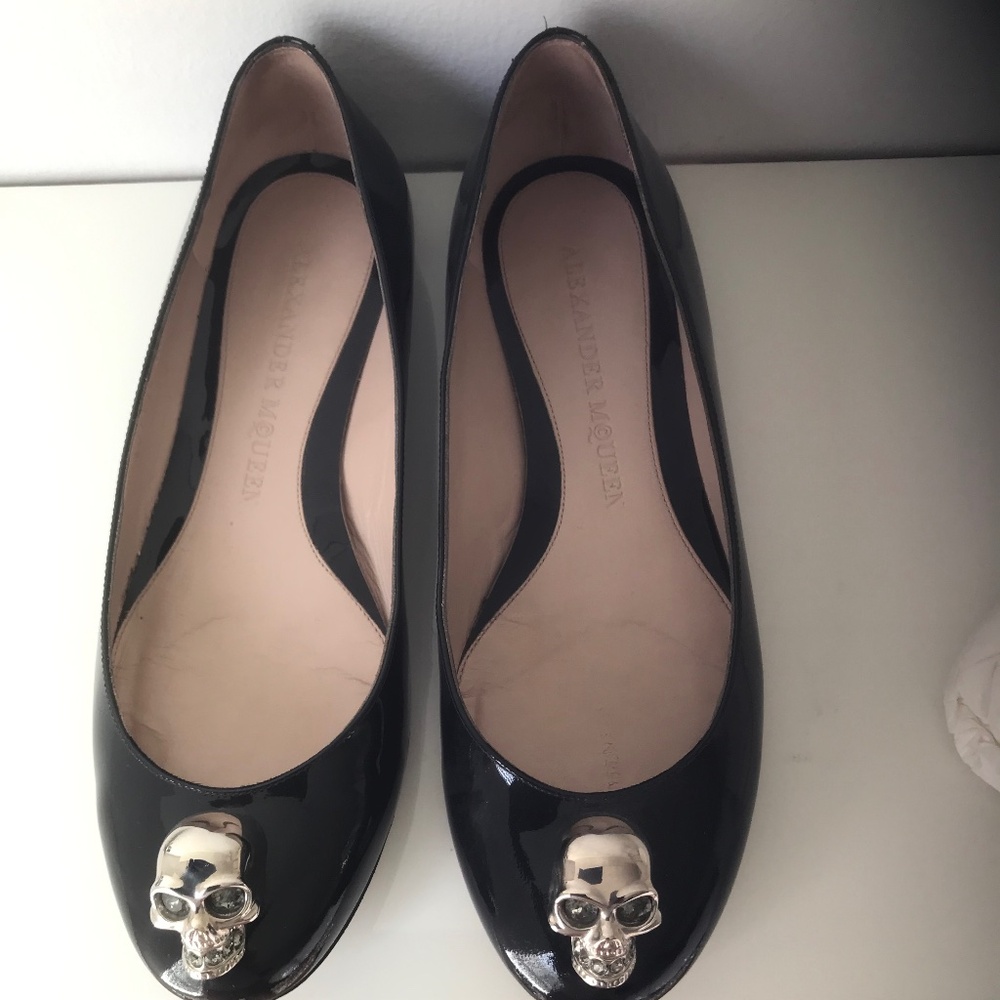 Navy Blue Alexander McQueen Patent Leather Skull Ballet Flats